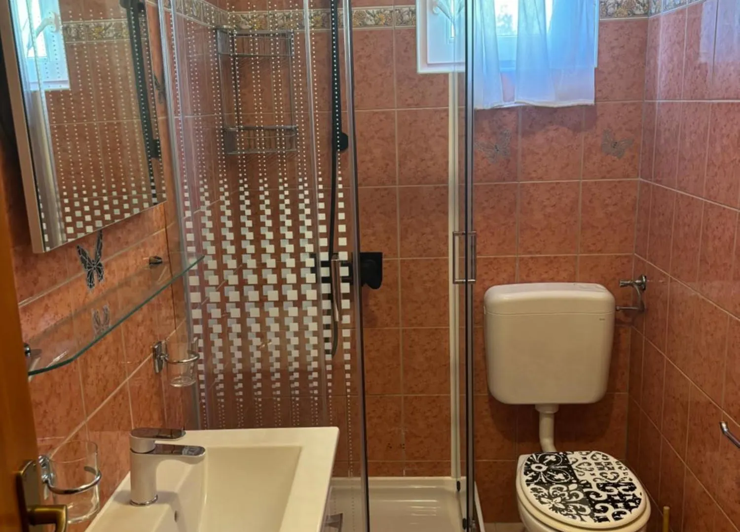 Apartment Jacuzzi Apartman Pepi Medulin